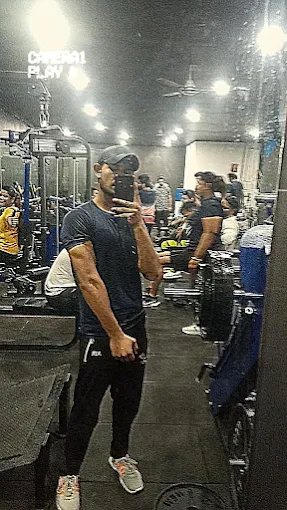 Arambh Gyms group class coach